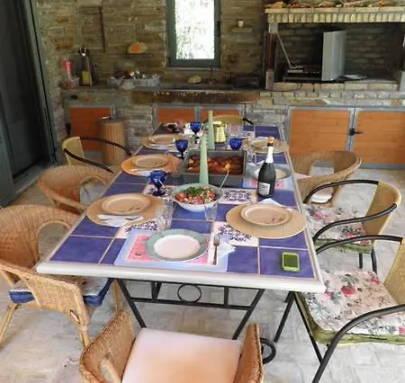Holiday home Villapetramarina Tsakei
